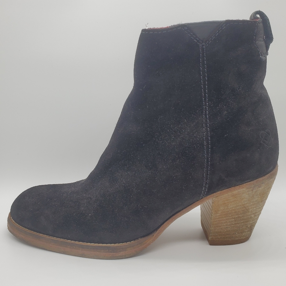 Liebeskind black suede ankle boot